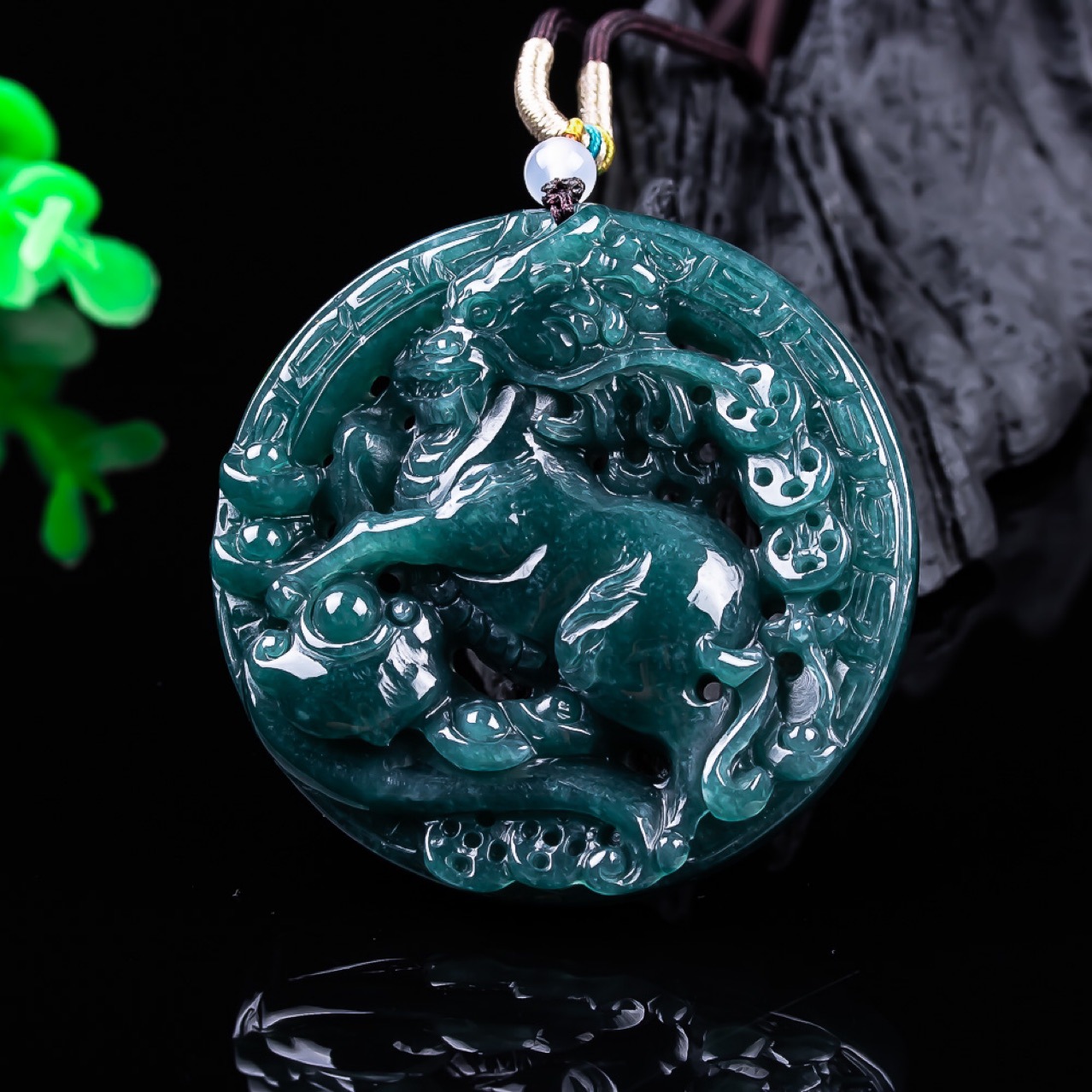 Vintage Fashion Luxury - Birmanya Jadeite Ejderha Kolye Taş Gerçek